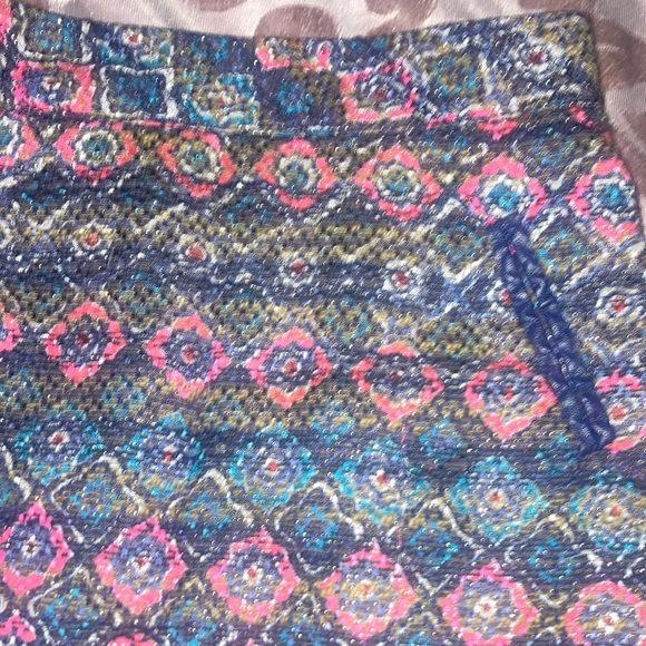 Genuine Kids by Oshkosh Unique Embroidered Boho Toddler Girls Skirt Size 3T - Picture 4 of 4